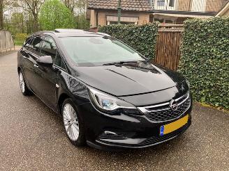 uszkodzony samochody osobowe Opel Astra 1.6 CDTI Innovation 2018 PANORAMA LEER VOLL 2018/10