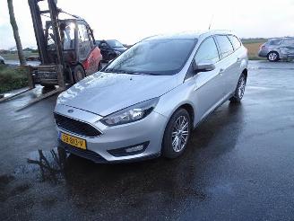 Ford Focus Wagon 1.0 Ti-VCT EcoBoost 12V 100 picture 3