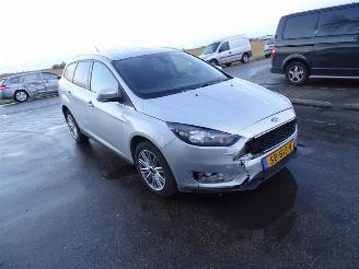 Ford Focus Wagon 1.0 Ti-VCT EcoBoost 12V 100 picture 4