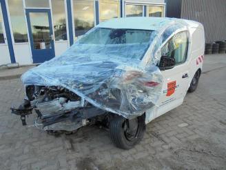 uszkodzony samochody osobowe Volkswagen Caddy Caddy Cargo V (SBA/SBH), Van, 2020 2.0 TDI BlueMotionTechnology 2022/1