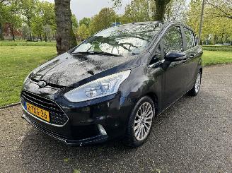 Voiture accidenté Ford B-Max  2014/5
