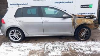 danneggiata veicoli industriali Volkswagen Golf Golf VII (AUA), Hatchback, 2012 / 2021 1.6 TDI BlueMotion 16V 2013/6