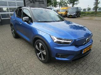 Volvo XC40 Recharge P8 AWD R-DESIGN picture 1