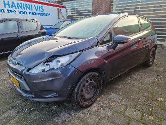 Ford Fiesta 1.25 limited picture 5