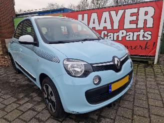 Salvage car Renault Twingo 1.0 sce collection 2018/6