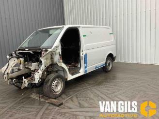 damaged passenger cars Volkswagen Transporter Transporter T6, Van, 2015 2.0 TDI DRF 2019/9