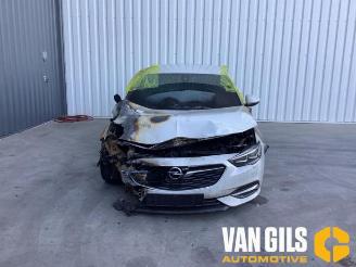Damaged car Opel Insignia  2017/9