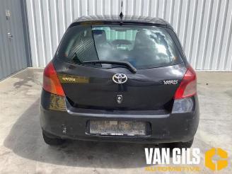 Toyota Yaris Yaris II (P9), Hatchback, 2005 / 2014 1.0 12V VVT-i picture 6