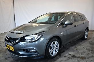 Avarii autoturisme Opel Astra SPORTS TOURER 1.6 CDTI 2018/1