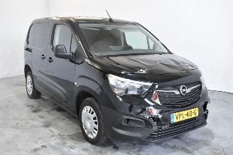 Salvage car Opel Combo 1.5D L1H1 Selection 2022/3