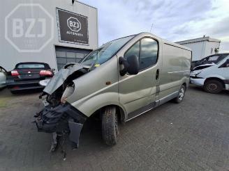 uszkodzony samochody osobowe Opel Vivaro Vivaro A, Van, 2001 / 2014 2.0 CDTI 2010