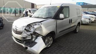 Coche siniestrado Opel Combo Combo, Van, 2012 / 2018 1.3 CDTI 16V ecoFlex 2014/10
