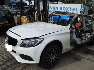 damaged passenger cars Mercedes C-klasse  2019/1