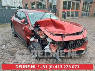 Damaged car Mazda CX-30  2020