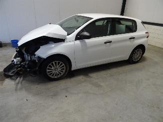 Auto incidentate Peugeot 308 1.2 VTI 2014/3