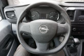 Opel Vivaro 2.0 CDTI 106kW Airco Imperiaal L2H1 Edition picture 17