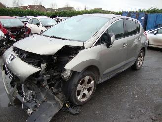 Unfall Kfz Van Peugeot 3008  2011/1