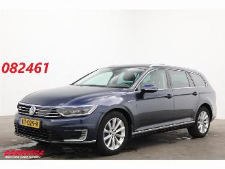 damaged passenger cars Volkswagen Passat Variant 1.4 TSI GTE Connected+ Panorama ACC PDC AHK 2016/12