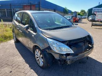 damaged commercial vehicles Opel Meriva  2012/11