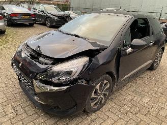Auto incidentate Citroën DS3 1.2 Pure Tech   ( 55181 Km ) 2017/3