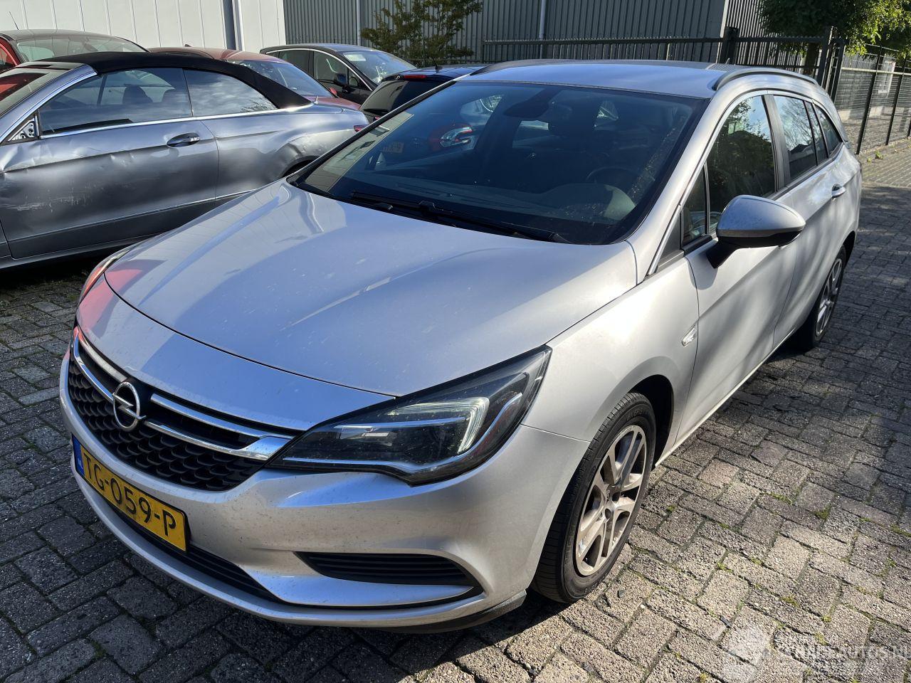 Opel Astra Stationcar 1.6 CDTI Business+