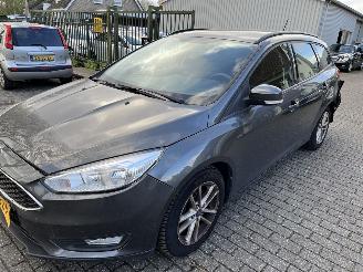 Auto incidentate Ford Focus Stationcar  1.0 Lease Edition 2017/11