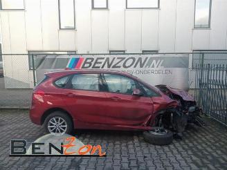 Damaged car BMW 2-serie  2019/3