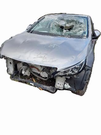 uszkodzony samochody osobowe Peugeot 308 Allure 2020/1