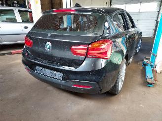 BMW 1-serie 118 I cent high exe picture 4