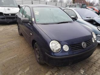Salvage car Volkswagen Polo Polo IV (9N1/2/3), Hatchback, 2001 / 2012 1.2 2002/2