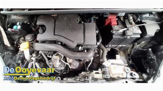 Toyota Yaris Yaris III (P13), Hatchback, 2010 / 2020 1.0 12V VVT-i picture 3