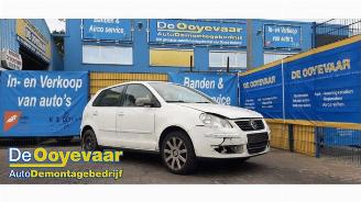 demontáž osobní automobily Volkswagen Polo Polo IV (9N1/2/3), Hatchback, 2001 / 2012 1.4 16V 2008/6