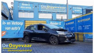 Damaged car Renault Clio Clio IV Estate/Grandtour (7R), Combi 5-drs, 2012 1.5 Energy dCi 90 FAP 2013/10