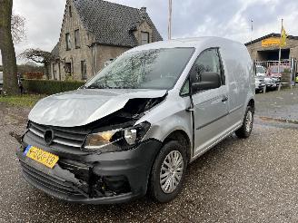 Voiture accidenté Volkswagen Caddy 1.6 TDI AIRCO 2019/2