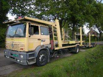 damaged trucks Renault G 300 mana er cartransporter incl trail 1996/9