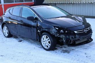 škoda kempování Opel Astra Astra K, Hatchback 5-drs, 2015 / 2022 1.4 Turbo 16V 2019/1