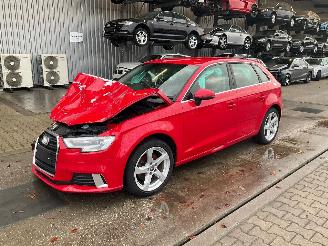 dañado vehículos comerciales Audi A3 Sportback 1.0 TFSI 2017/2
