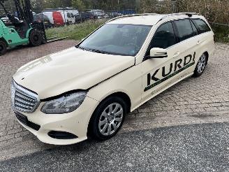 Auto incidentate Mercedes E-klasse (S212) Combi E-200 CDI 16V BlueEfficiency,BlueTEC (OM651.925) 2016/6