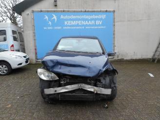 uszkodzony samochody osobowe Mercedes B-klasse B (W245,242) Hatchback 2.0 B-180 CDI 16V (OM640.940(Euro 4)) [80kW]  (=
03-2005/11-2011) 2007/6