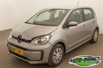 Coche accidentado Volkswagen Up 1.0 BMT Automaat 91.899 km Move Up! 2018/6