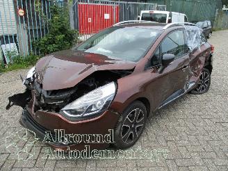 Coche accidentado Renault Clio Clio IV Estate/Grandtour (7R) Combi 5-drs 0.9 Energy TCE 90 12V (H4B-4=
00(H4B-A4)) [66kW]  (01-2013/...) 2014/7
