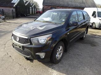 Voiture accidenté Ssang yong Actyon Actyon Sports II, Pick-up, 2012 2.0 Xdi 16V 4WD 2013/12