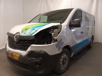 damaged commercial vehicles Renault Trafic Trafic (1FL/2FL/3FL/4FL) Van 1.6 dCi 125 Twin Turbo (R9M-452(R9M-D4)) =
[92kW]  (07-2015/...) 2018/2