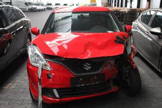 damaged passenger cars Suzuki Baleno  2017/1