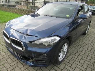 uszkodzony samochody osobowe BMW X2 X2 S-Drive16d AUT. Headup-Display  Climatronic  Navi  Camera ...... 2019/6