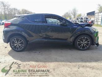 dommages camions /poids lourds Toyota C-HR C-HR (X1,X5), SUV, 2016 1.8 16V Hybrid 2018/2