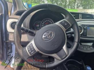 Toyota Yaris Yaris III (P13), Hatchback, 2010 / 2020 1.5 16V Hybrid picture 21