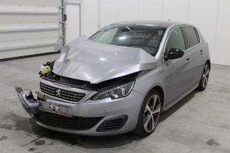 Damaged car Peugeot 308  2016/10