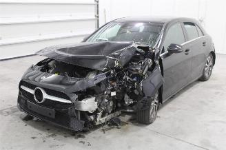 disassembly commercial vehicles Mercedes A-klasse A 200 2020/5