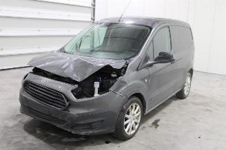 uszkodzony samochody osobowe Ford Transit Courier Van Transit Courier 2017/5